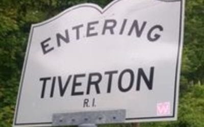 Tiverton Recalls Town Council President + Vice President